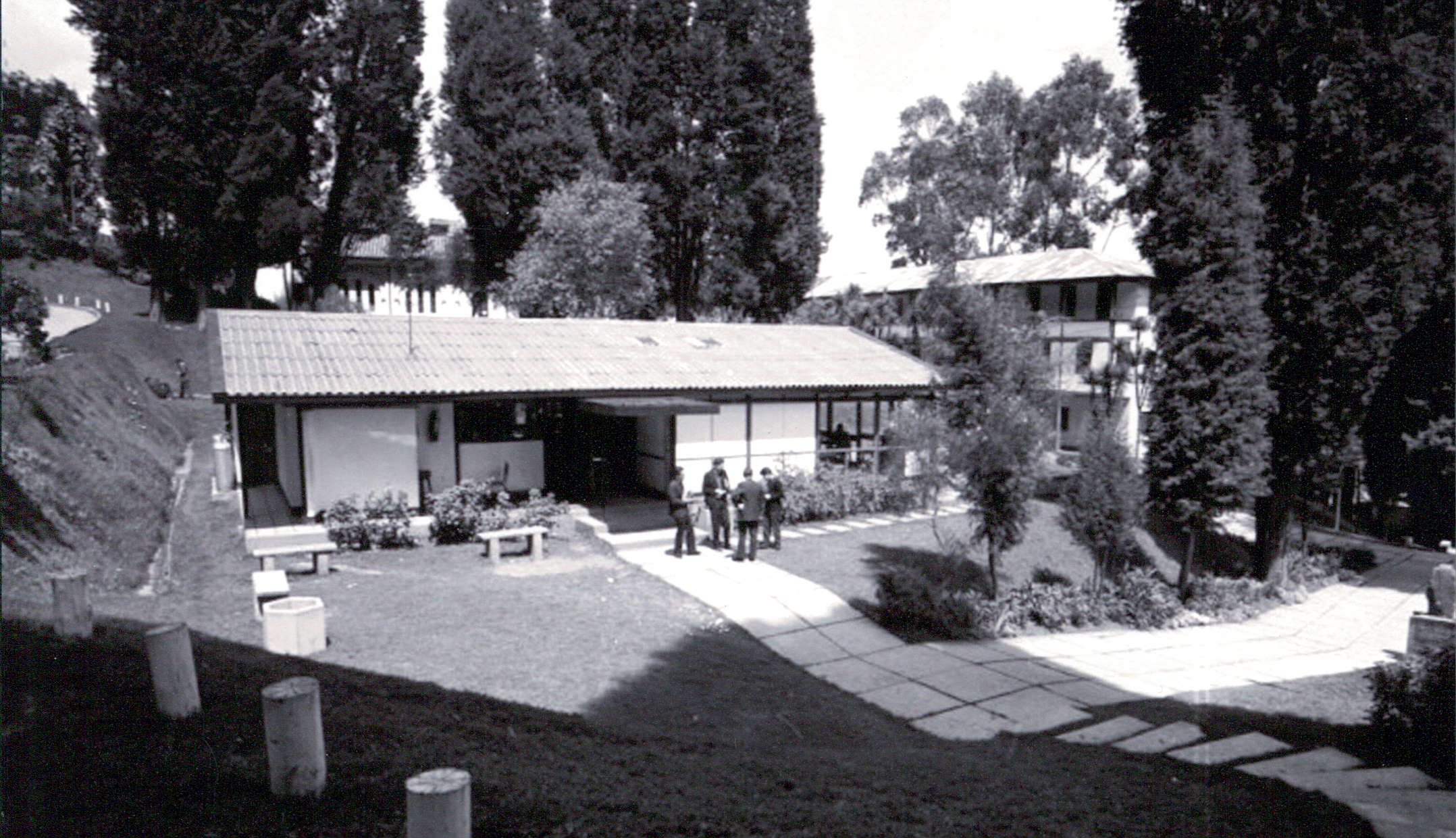 Entrada a la cafetería central