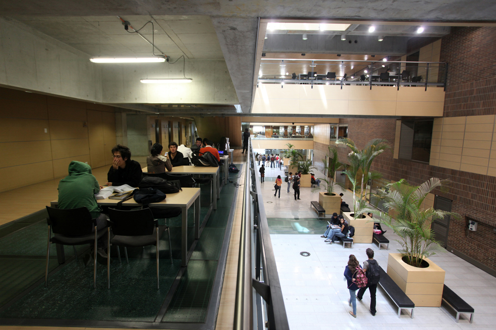 Fotografía edificio Mario Laserna